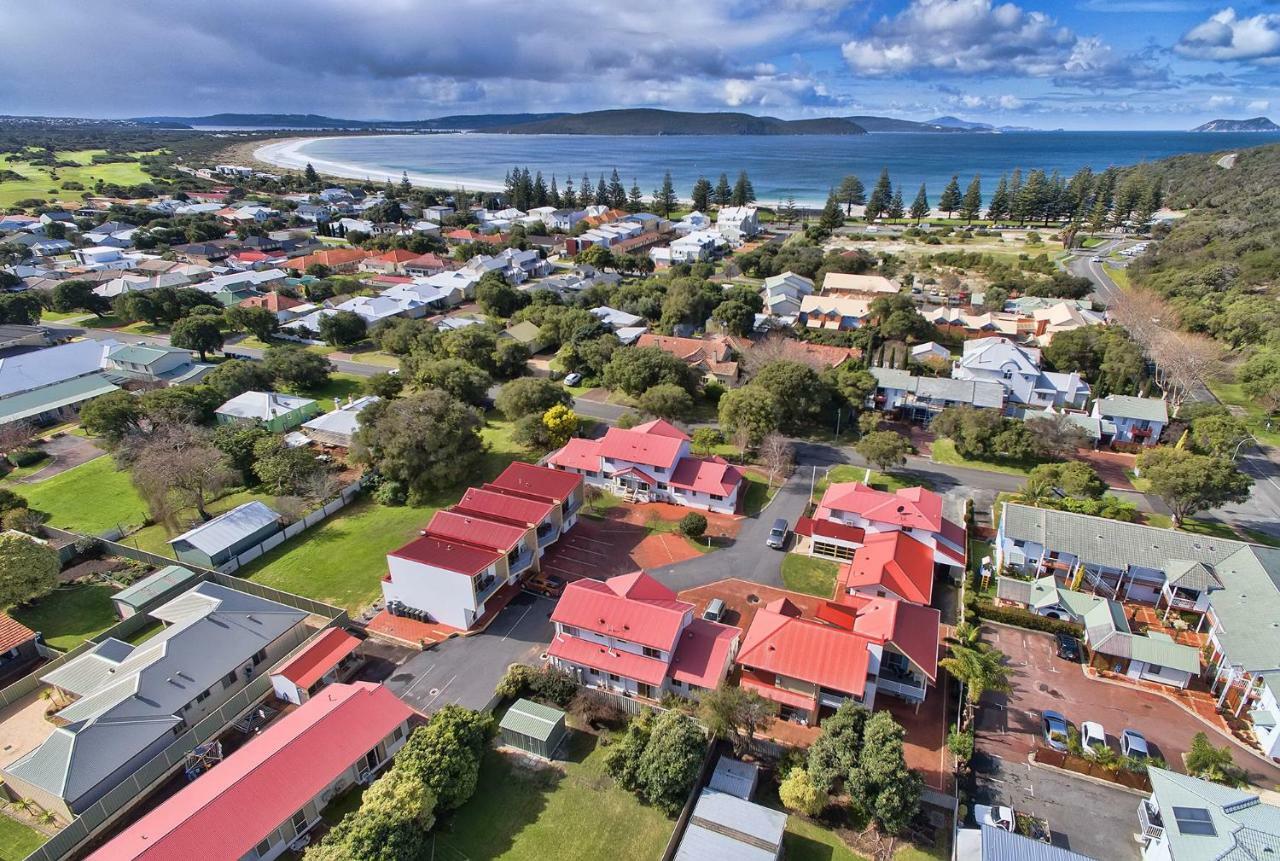 Pelicans Albany Middleton Beach Exterior photo